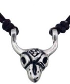 The bull\'s head pendant